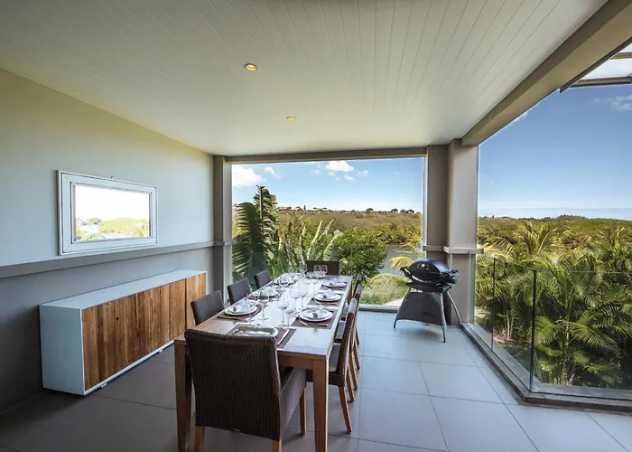 West Island By Horizon Holidays