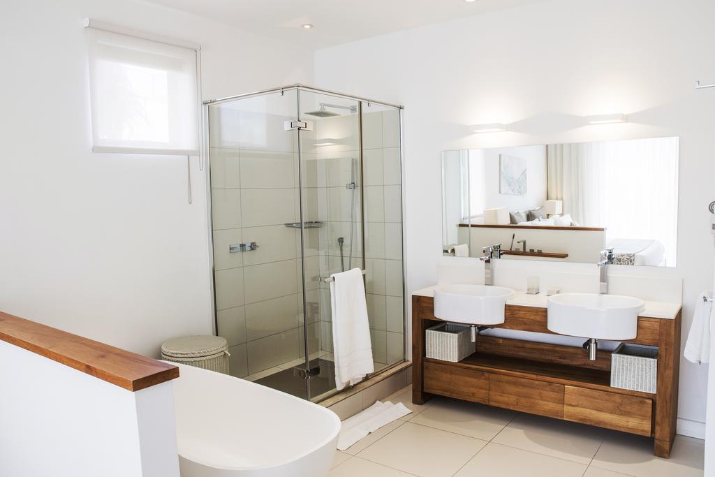 Apartment West Island By Horizon Holidays